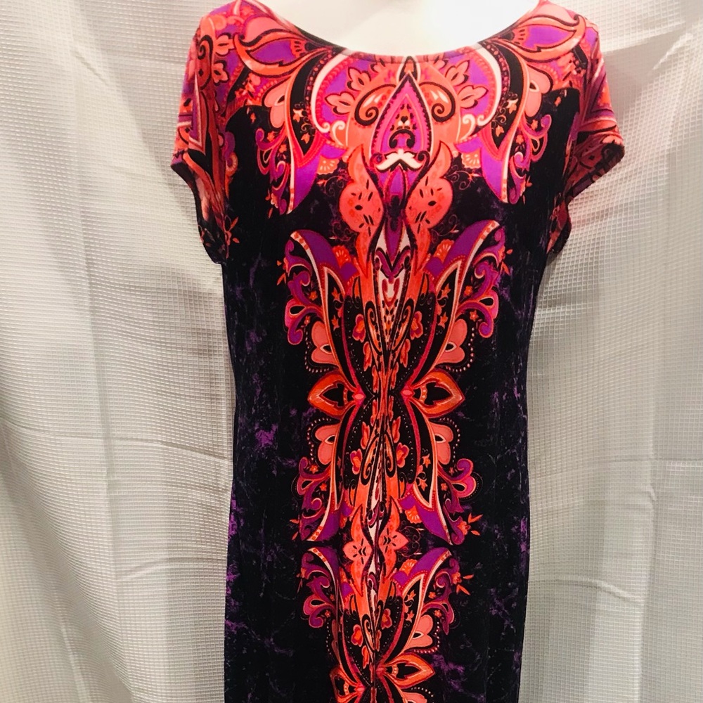 Bob Mackie wearable art size medium dress